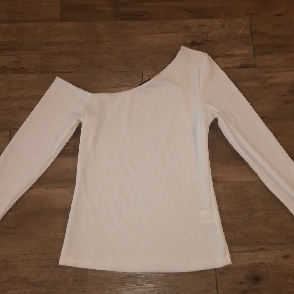 Off shoulder white top